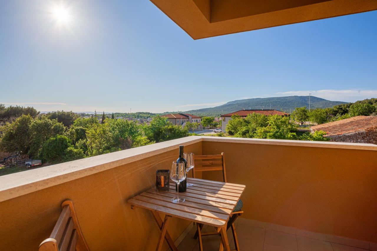 Apartment Leni Cres Dış mekan fotoğraf